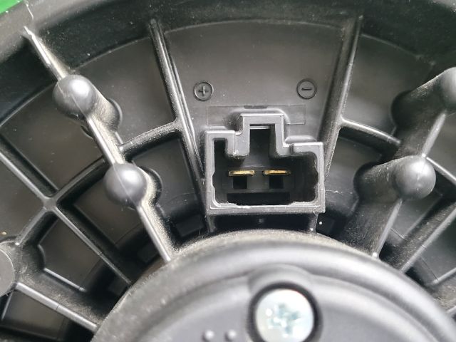 bontott SUZUKI SX4 S-Cross II Fűtőmotor (Klímás)