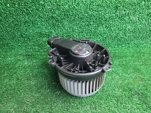 bontott SUZUKI SX4 S-Cross II Fűtőmotor (Klímás)