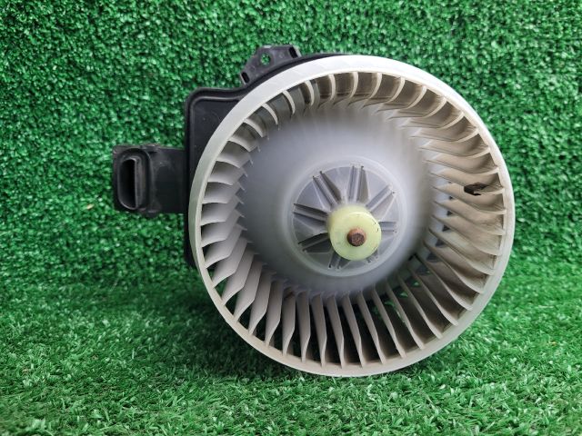 bontott SUZUKI SX4 S-Cross II Fűtőmotor (Klímás)