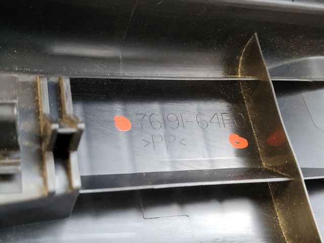 bontott SUZUKI SX4 S-Cross II Hátfal Burkolat