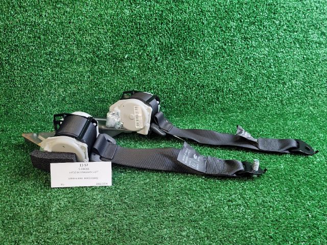 bontott SUZUKI SX4 S-Cross II Hátsó Biztonsági Öv Szett