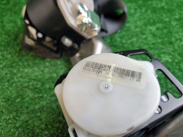 bontott SUZUKI SX4 S-Cross II Hátsó Biztonsági Öv Szett