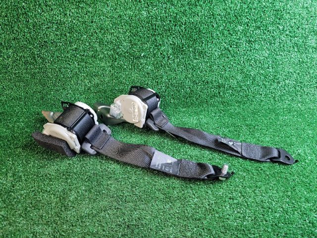 bontott SUZUKI SX4 S-Cross II Hátsó Biztonsági Öv Szett