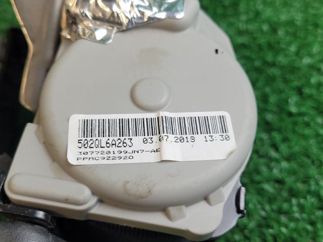 bontott SUZUKI SX4 S-Cross II Hátsó Biztonsági Öv Szett