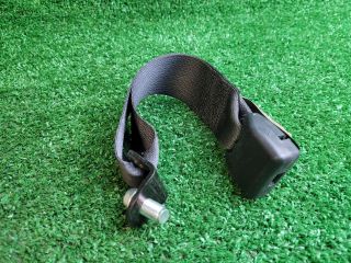 bontott SUZUKI SX4 S-Cross II Hátsó középső Biztonsági Öv Csat