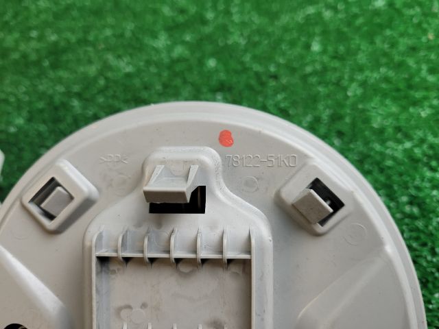 bontott SUZUKI SX4 S-Cross II Hátsó középső Biztonsági Öv