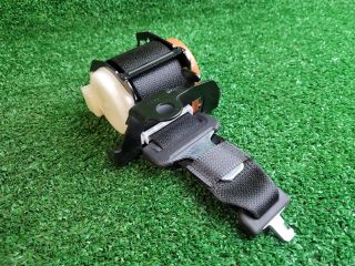 bontott SUZUKI SX4 S-Cross II Hátsó középső Biztonsági Öv