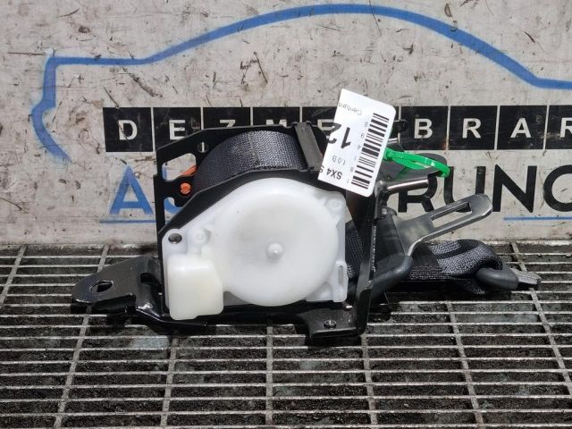 bontott SUZUKI SX4 S-Cross II Hátsó középső Biztonsági Öv