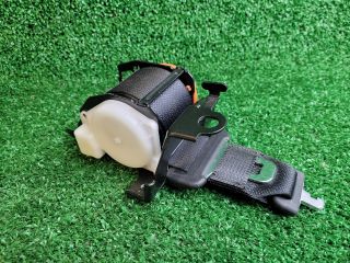 bontott SUZUKI SX4 S-Cross II Hátsó középső Biztonsági Öv