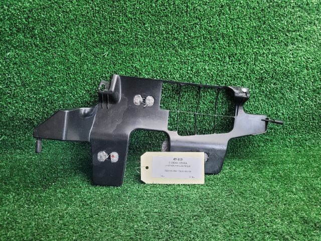 bontott SUZUKI SX4 S-Cross II Jobb Alsó Műszerfal Burkolat