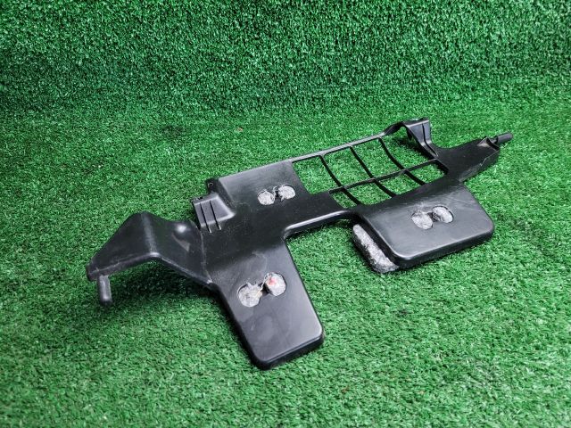 bontott SUZUKI SX4 S-Cross II Jobb Alsó Műszerfal Burkolat