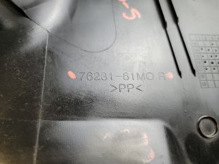 bontott SUZUKI SX4 S-Cross II Jobb B Oszlop Burkolat