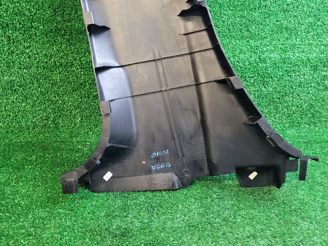 bontott SUZUKI SX4 S-Cross II Jobb B Oszlop Burkolat