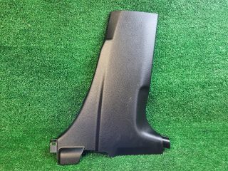 bontott SUZUKI SX4 S-Cross II Jobb B Oszlop Burkolat