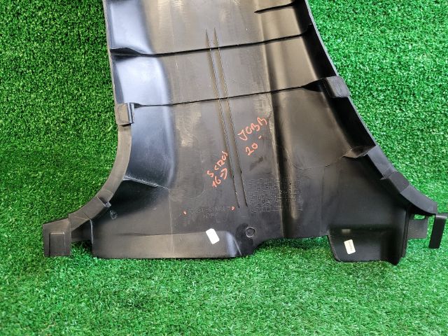 bontott SUZUKI SX4 S-Cross II Jobb B Oszlop Burkolat