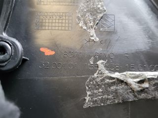 bontott SUZUKI SX4 S-Cross II Jobb első Ajtó Kárpit