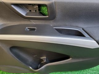 bontott SUZUKI SX4 S-Cross II Jobb első Ajtó Kárpit
