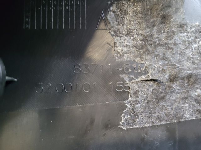 bontott SUZUKI SX4 S-Cross II Jobb első Ajtó Kárpit