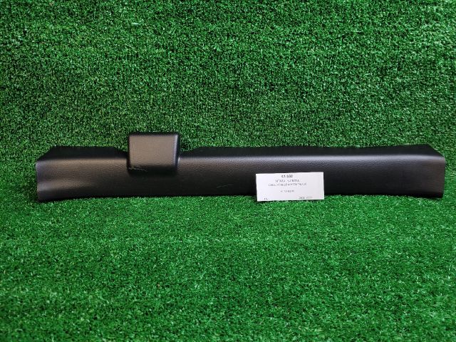 bontott SUZUKI SX4 S-Cross II Jobb első Belső Küszöb Burkolat