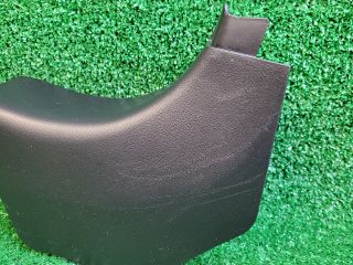 bontott SUZUKI SX4 S-Cross II Jobb első Belső Küszöb Burkolat