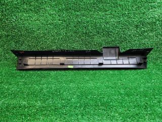 bontott SUZUKI SX4 S-Cross II Jobb első Belső Küszöb Burkolat