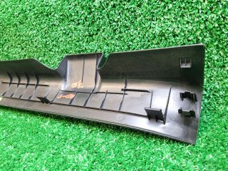 bontott SUZUKI SX4 S-Cross II Jobb első Belső Küszöb Burkolat