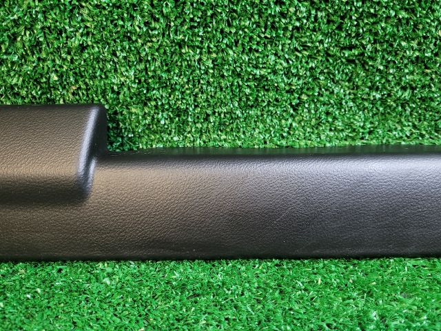 bontott SUZUKI SX4 S-Cross II Jobb első Belső Küszöb Burkolat