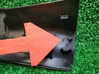 bontott SUZUKI SX4 S-Cross II Jobb első Belső Küszöb Burkolat