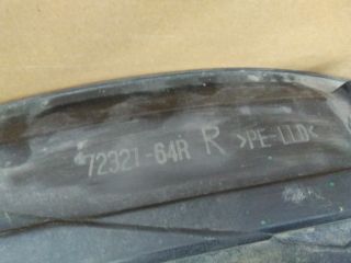 bontott SUZUKI SX4 S-Cross II Jobb első Dobbetét (Kerékjárati, Műanyag)