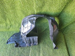 bontott SUZUKI SX4 S-Cross II Jobb első Dobbetét (Kerékjárati, Műanyag)