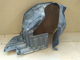 bontott SUZUKI SX4 S-Cross II Jobb első Dobbetét (Kerékjárati, Műanyag)