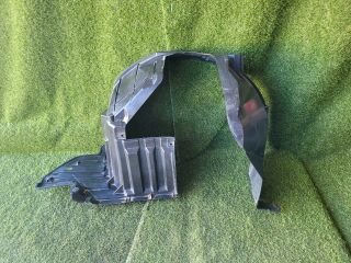 bontott SUZUKI SX4 S-Cross II Jobb első Dobbetét (Kerékjárati, Műanyag)