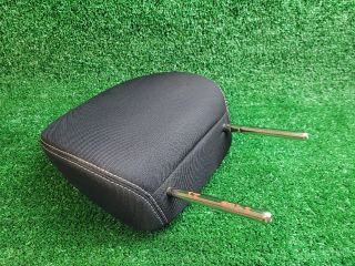 bontott SUZUKI SX4 S-Cross II Jobb első Fejtámla