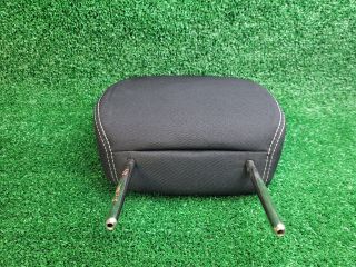 bontott SUZUKI SX4 S-Cross II Jobb első Fejtámla