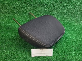 bontott SUZUKI SX4 S-Cross II Jobb első Fejtámla