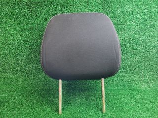 bontott SUZUKI SX4 S-Cross II Jobb első Fejtámla