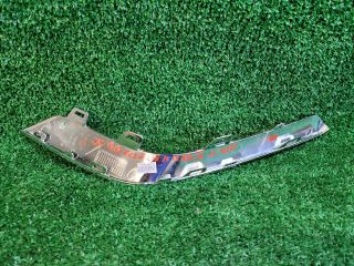 bontott SUZUKI SX4 S-Cross II Jobb első Lökhárító Díszléc