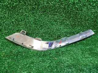 bontott SUZUKI SX4 S-Cross II Jobb első Lökhárító Díszléc