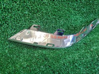 bontott SUZUKI SX4 S-Cross II Jobb első Lökhárító Díszléc