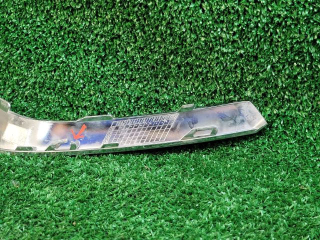 bontott SUZUKI SX4 S-Cross II Jobb első Lökhárító Díszléc