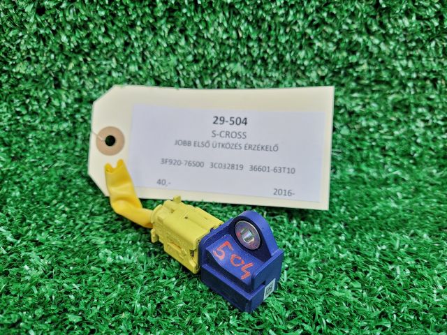 bontott SUZUKI SX4 S-Cross II Jobb első Oldal Ütközés Érzékelő