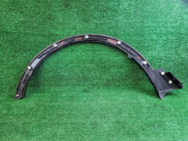 bontott SUZUKI SX4 S-Cross II Jobb első Sárvédő Szélesítő