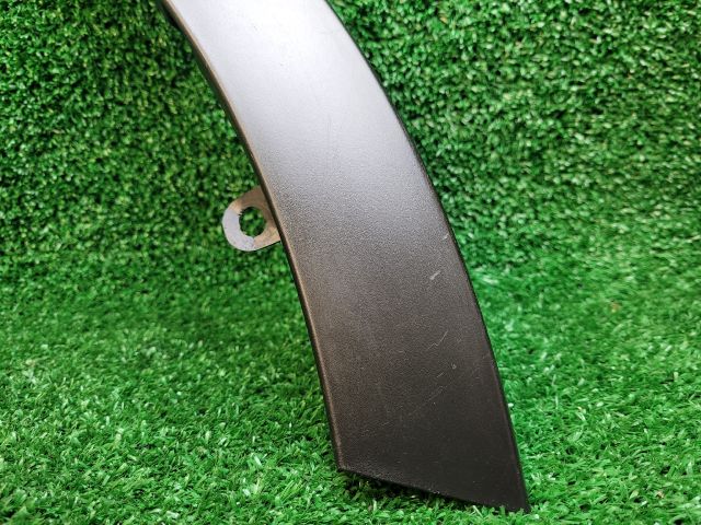 bontott SUZUKI SX4 S-Cross II Jobb első Sárvédő Szélesítő