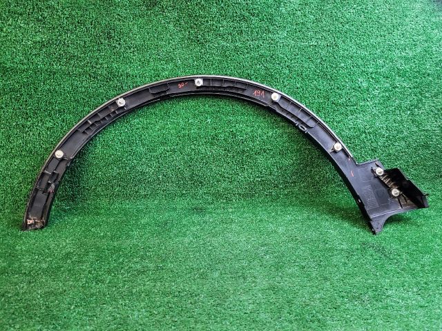 bontott SUZUKI SX4 S-Cross II Jobb első Sárvédő Szélesítő