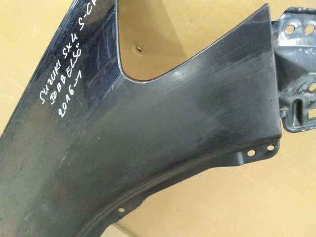 bontott SUZUKI SX4 S-Cross II Jobb első Sárvédő