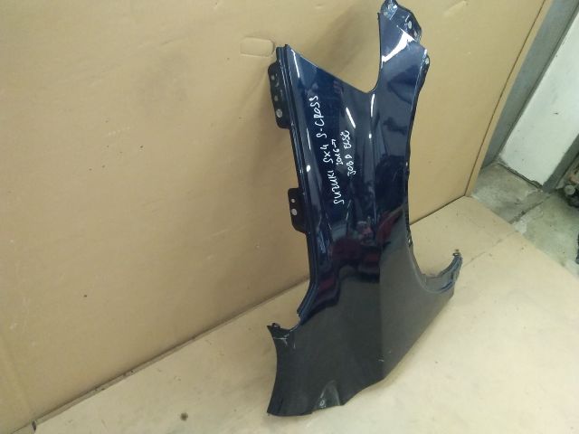 bontott SUZUKI SX4 S-Cross II Jobb első Sárvédő