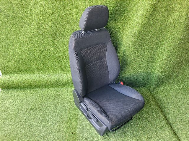 bontott SUZUKI SX4 S-Cross II Jobb első Ülés