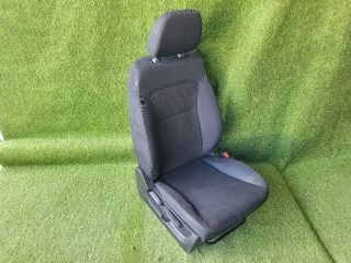 bontott SUZUKI SX4 S-Cross II Jobb első Ülés