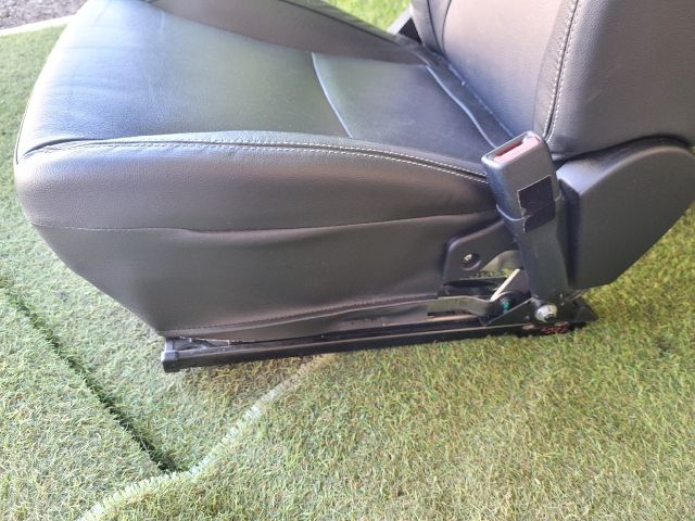 bontott SUZUKI SX4 S-Cross II Jobb első Ülés