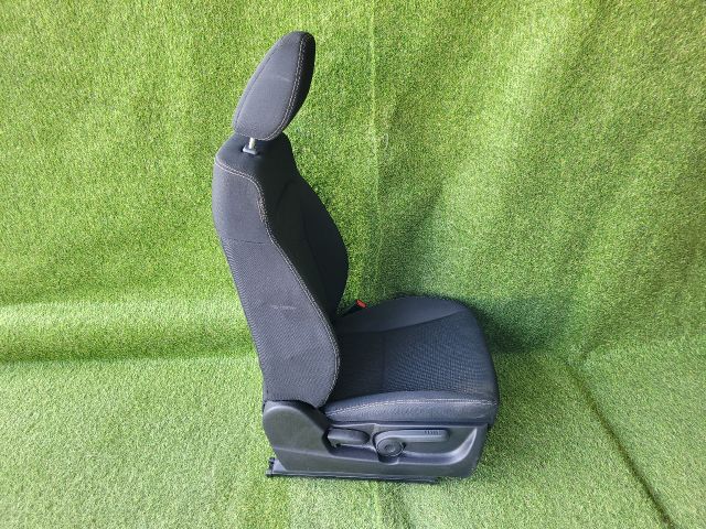 bontott SUZUKI SX4 S-Cross II Jobb első Ülés